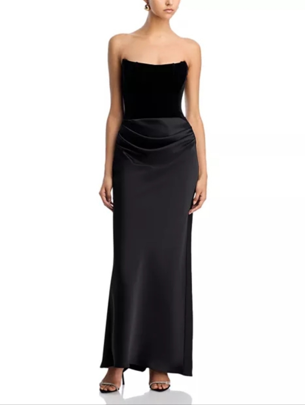 Women's Clothing (298)